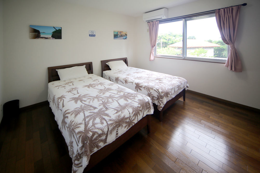 Guest House Diamond Yomitan Exterior foto